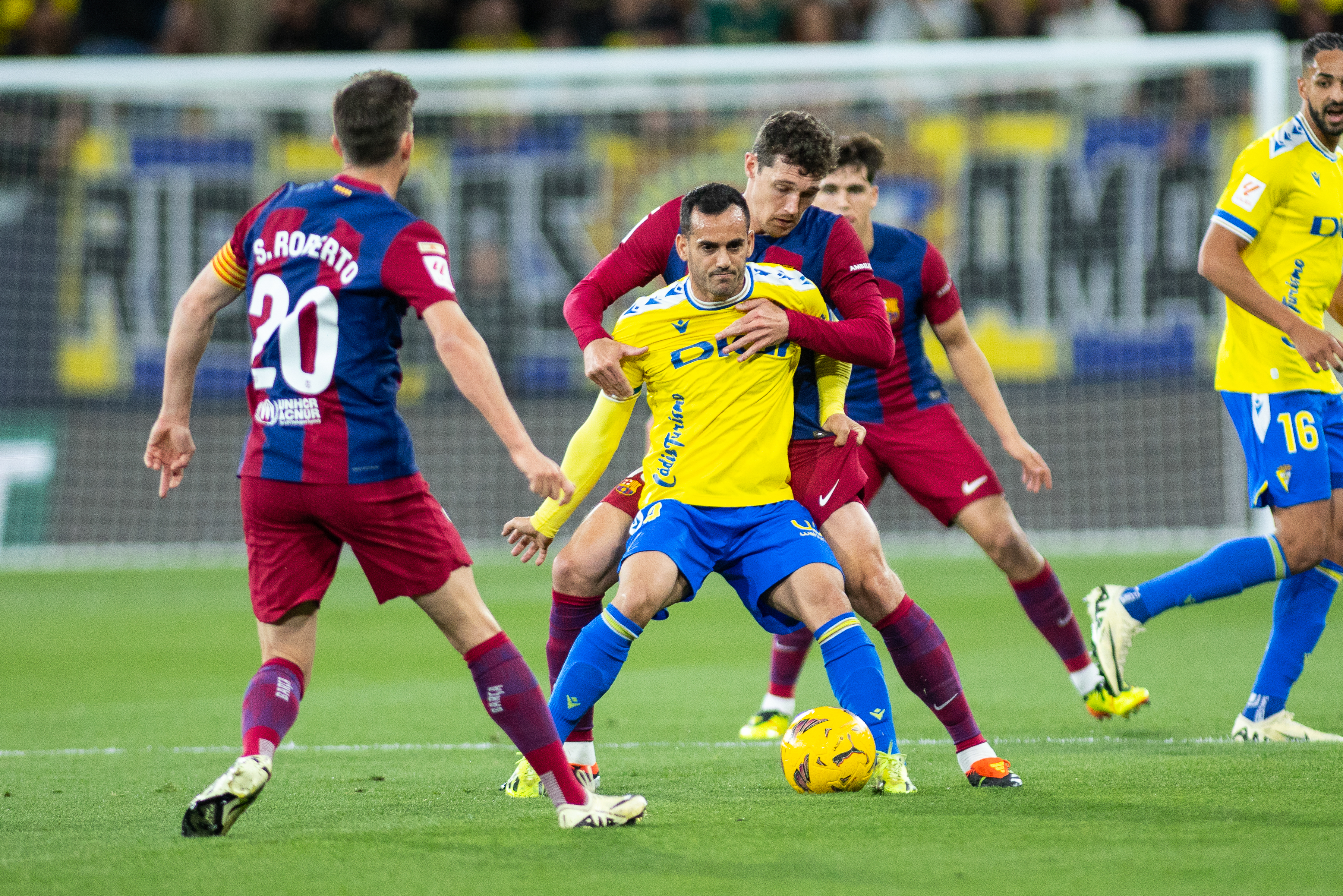 Cadiz Cf V Fc Barcelona - La Liga Ea Sports